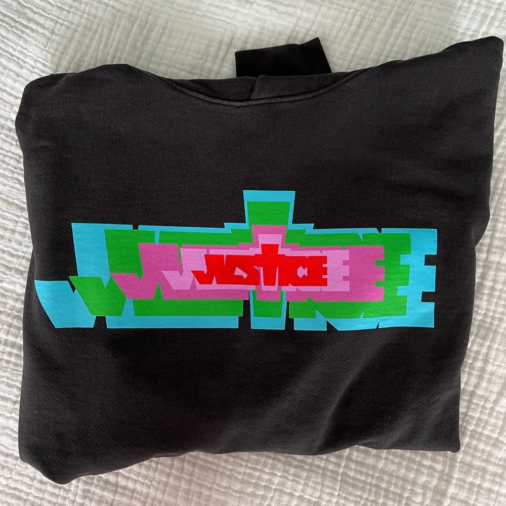 EXCLUSIVE JUSTIN BIEBER JUSTICE WORLD TOUR MERCH!!!